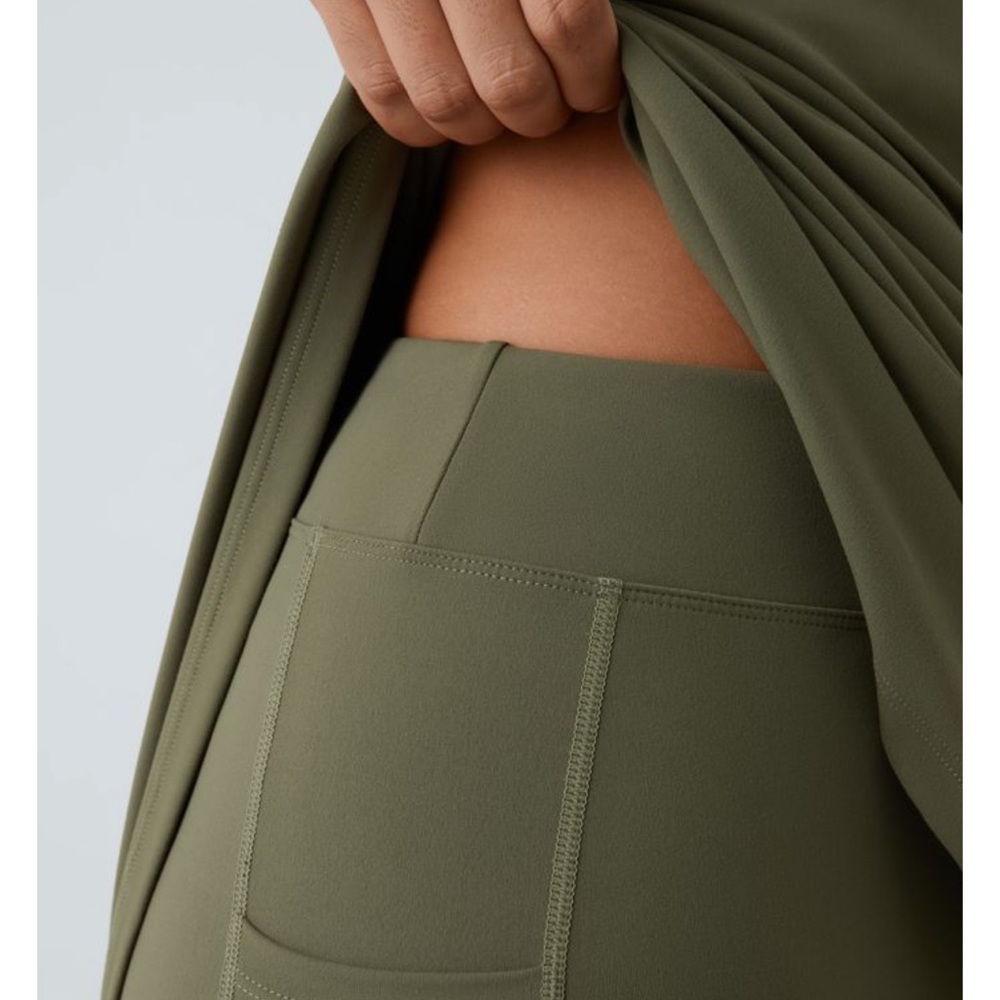 Halara Cloudful Double Strap Backless Twisted Act… - image 5